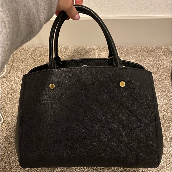 Louis Vuitton Purse - Picture 7 of 8